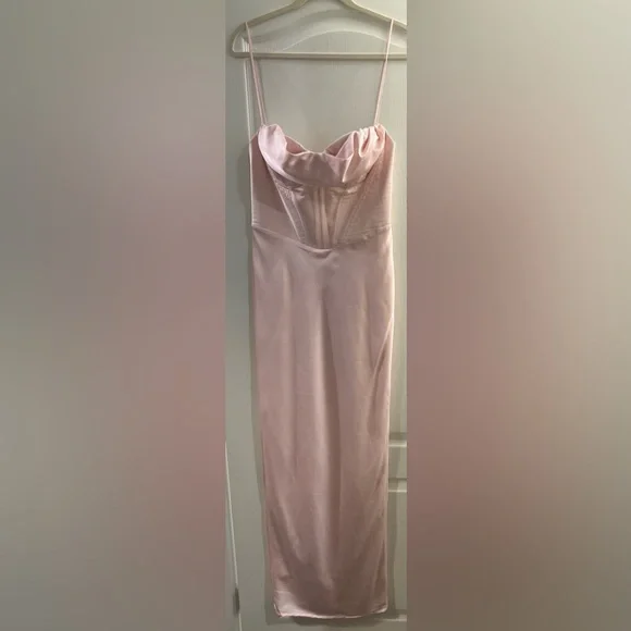 delilah maxi dress reviews Delilah Maxi Dress